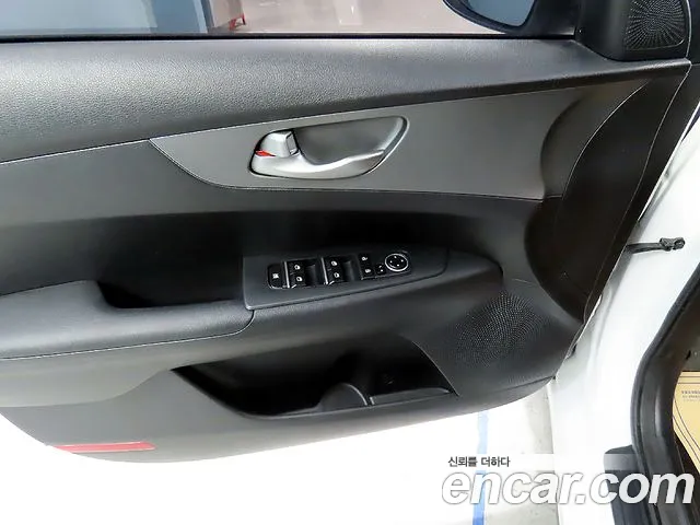 Kia Come New K3 id 2690339 из Кореи 14