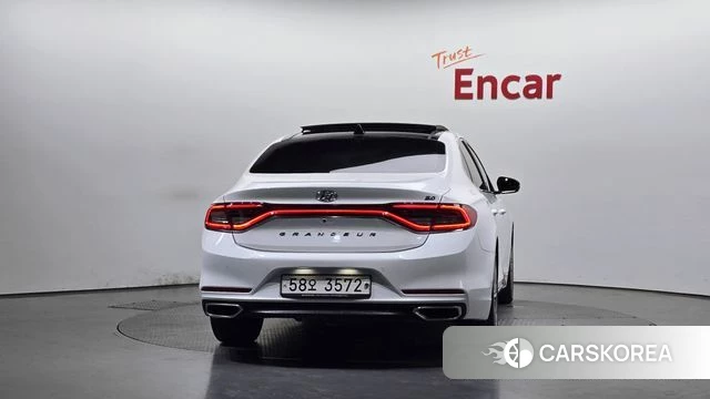 Hyundai Grandeur IG id 4430271 из Кореи 14