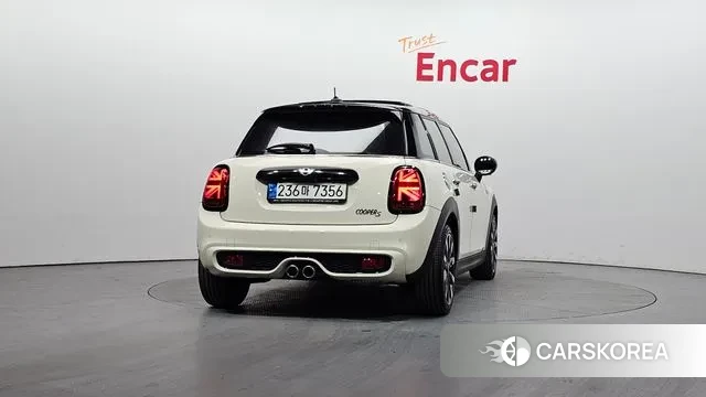 Mini Cooper S id 3438725 из Кореи 14