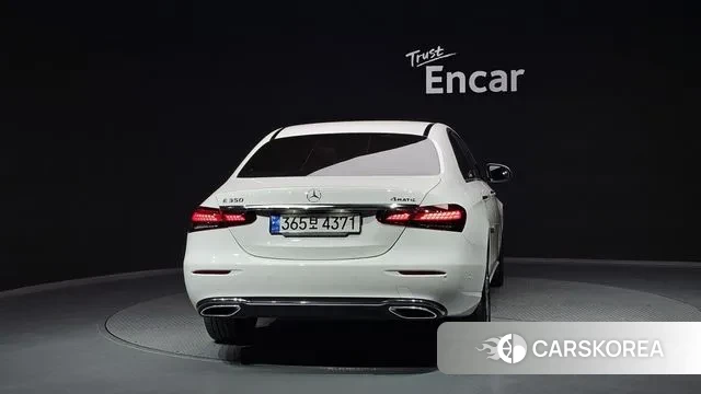 Mercedes-Benz E-Class W213 id 3406224 из Кореи 14