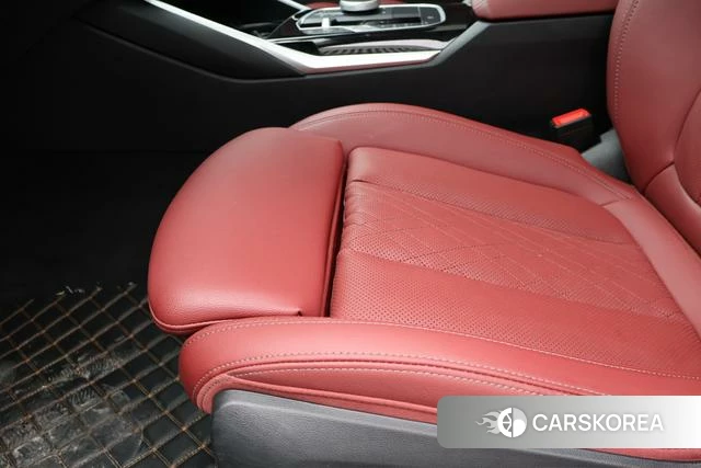 BMW 3 series id 4328556 из Китая 18