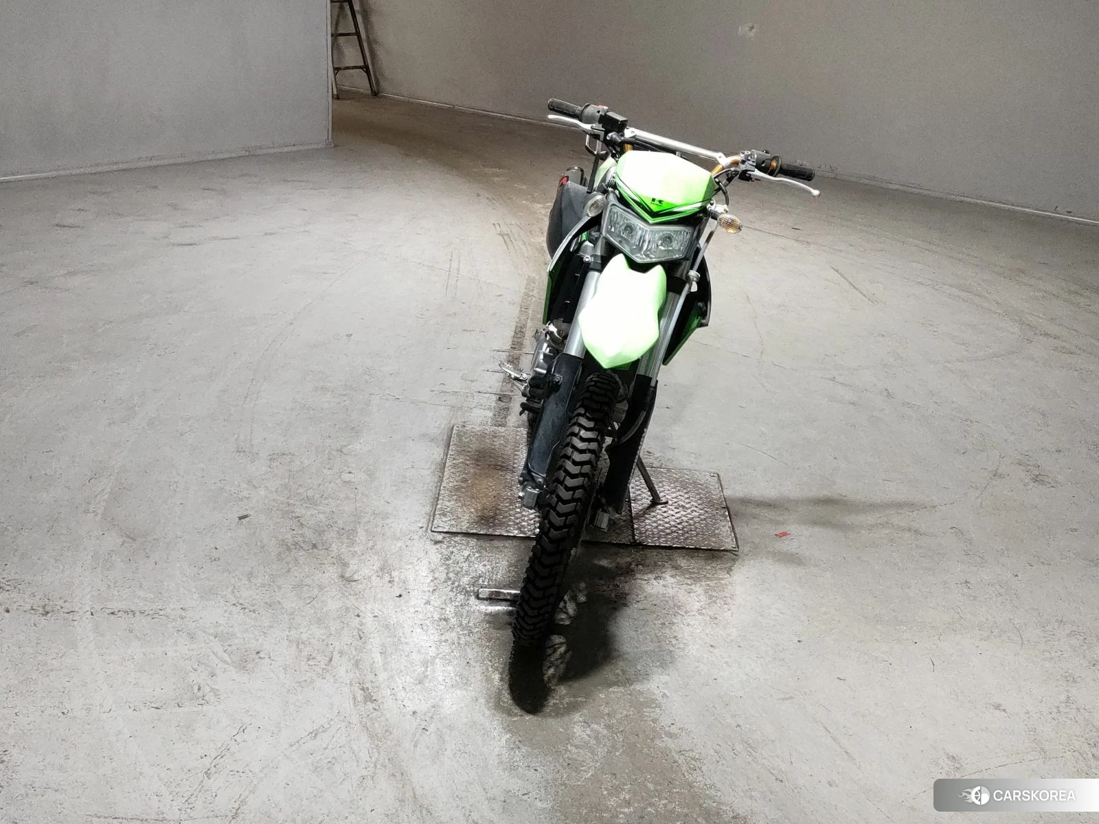 Kawasaki KLX250 id 3948995 из Японии 4