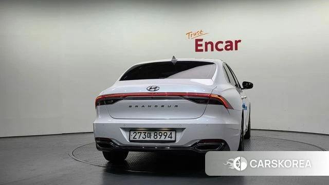 Hyundai The New Grandeur IG id 3853144 из Кореи 14