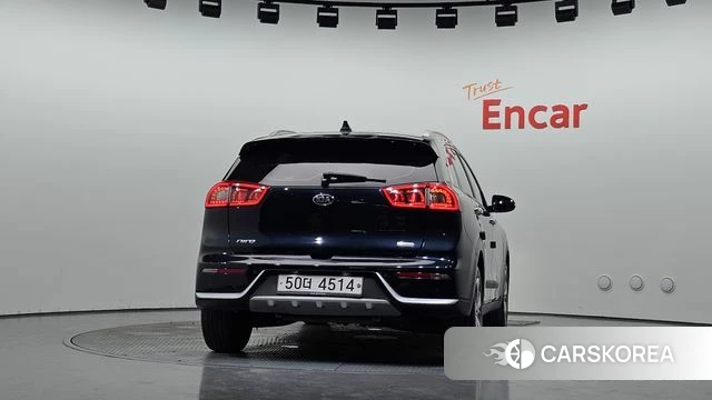 Kia Niro id 4760220 из Кореи 14