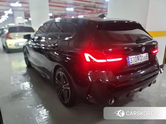 BMW 1 Series (F40) 2021 Черный из Кореи, фото 6