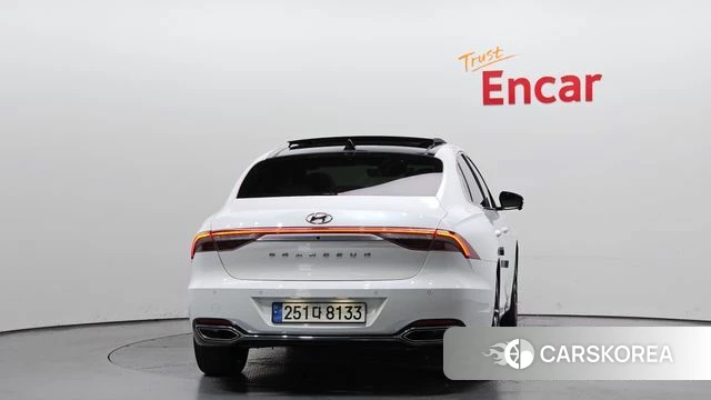 Hyundai The New Grandeur IG Hybrid id 4303517 из Кореи 26