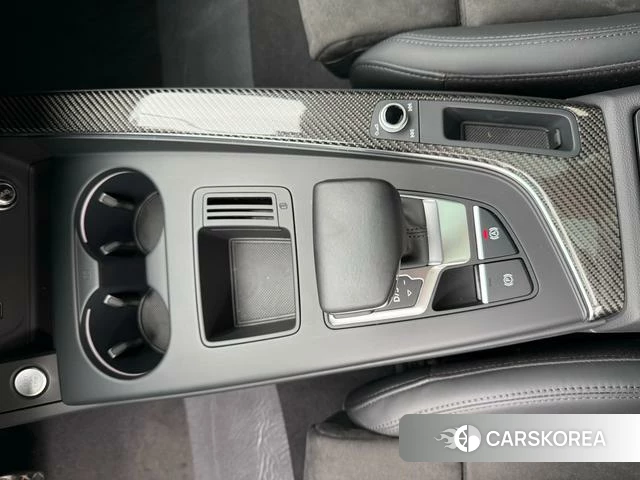 Audi A4L id 4300461 из Китая 25