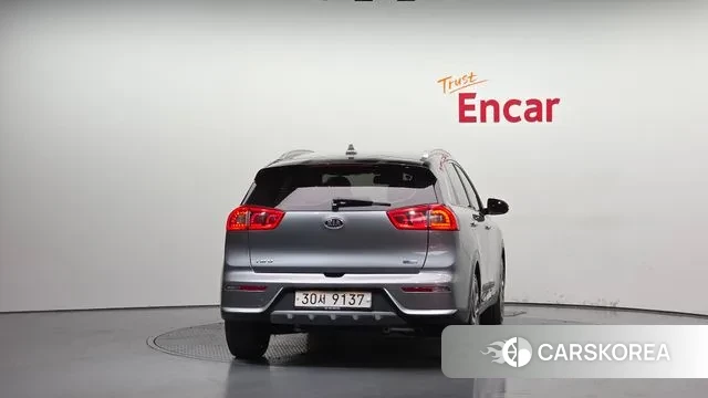 Kia Niro id 3265180 из Кореи 14