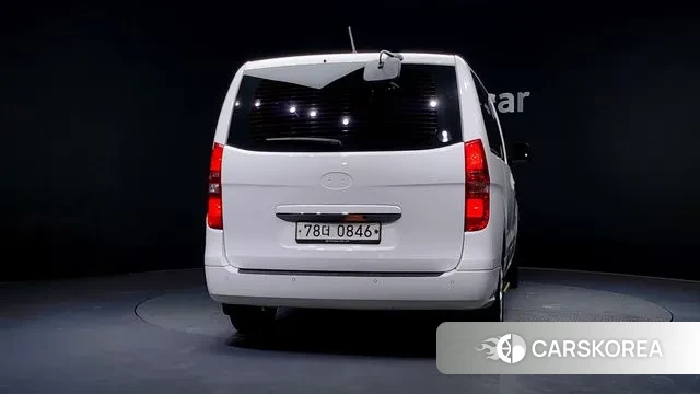 Hyundai The New Grand Starex id 3626847 из Кореи 14