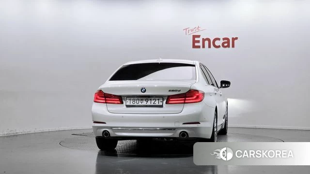 BMW 5 Series (G30) id 4746546 из Кореи 14