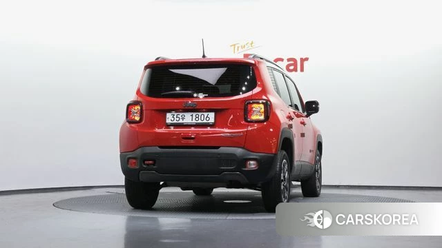 Jeep Renegade id 3861500 из Кореи 14