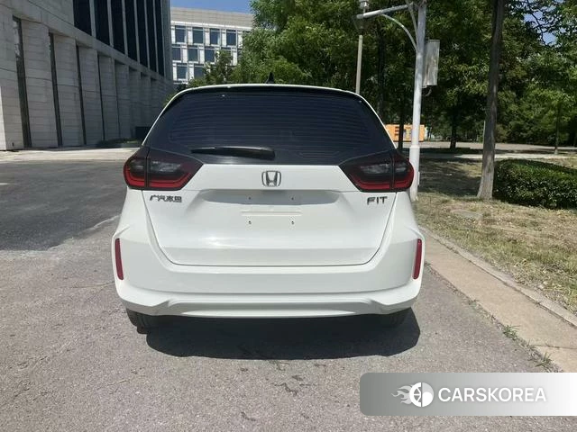 Honda Fit 2022 Белый из Китая, фото 4