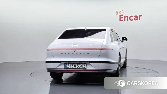 Hyundai Grandeur (GN7) id 4414562 из Кореи 27