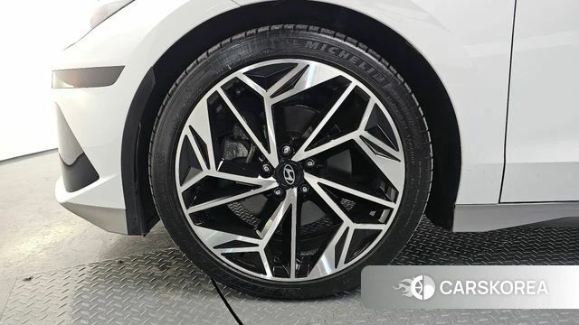 Hyundai Ionic 6 id 3811932 из Кореи 14