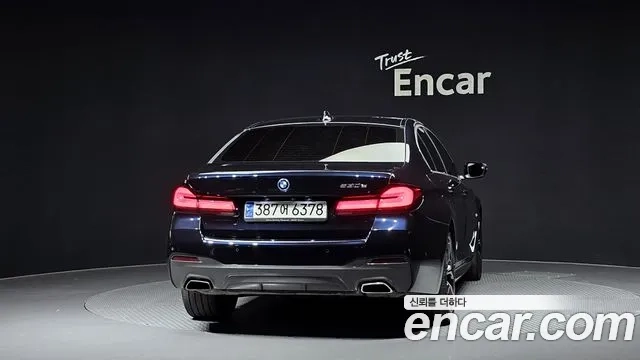 BMW 5 Series (G30) id 2920914 из Кореи 14