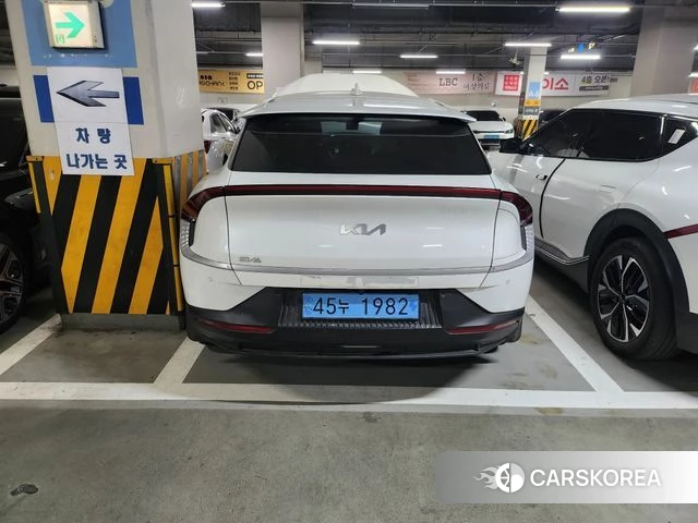 Kia EV6 id 3897811 из Кореи 8