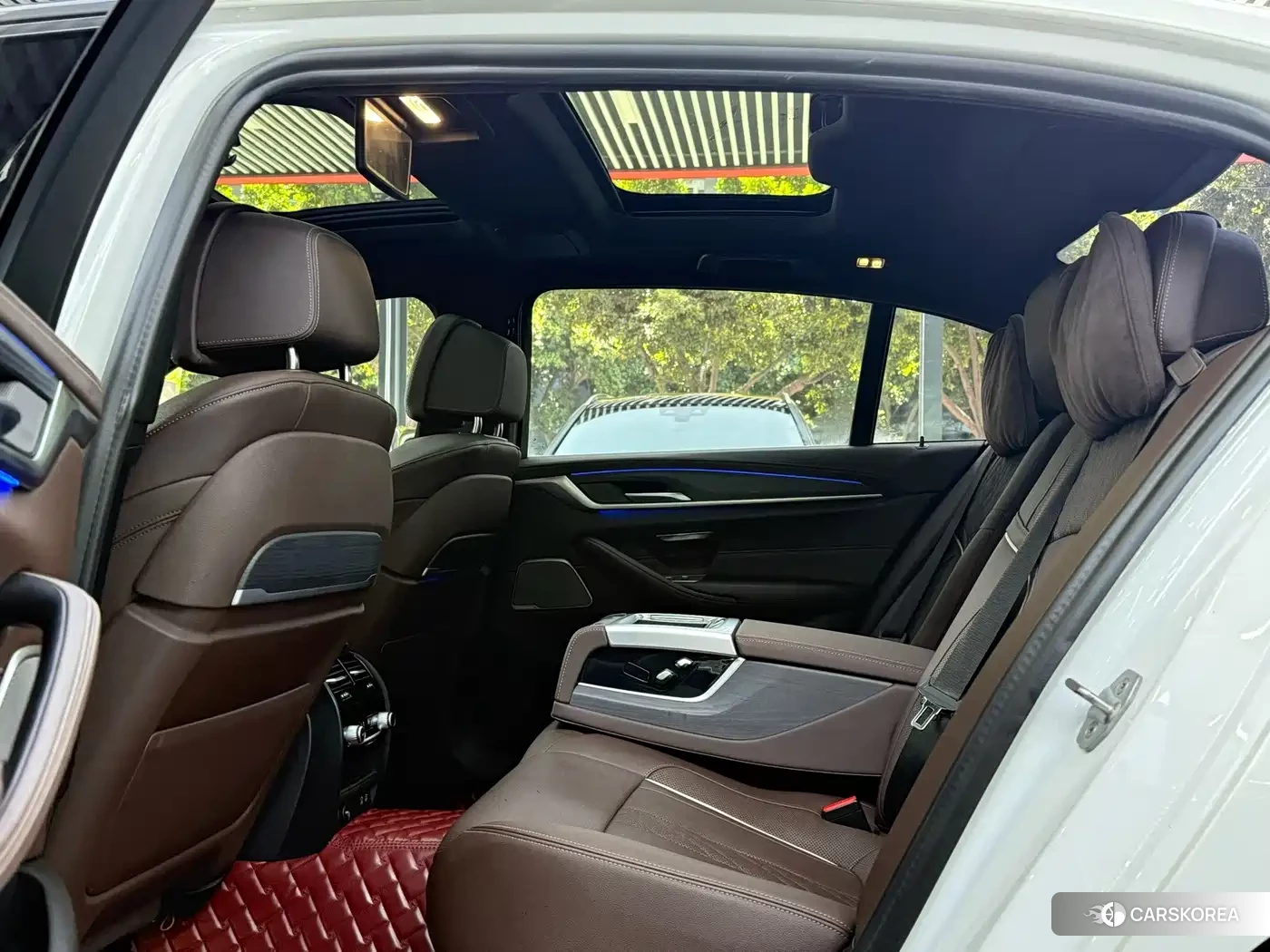BMW 5 series 2021 Белый из Китая, фото 4