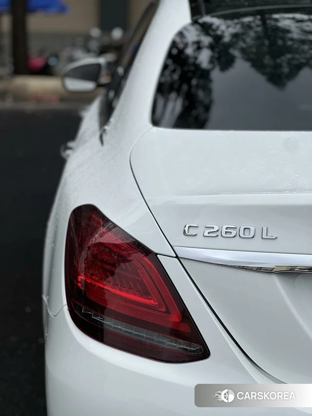 Mercedes-Benz Class C id 4253121 из Китая 21
