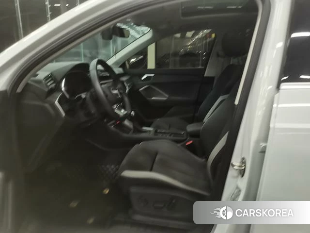 Audi Q3 2022 Белый из Китая, фото 4