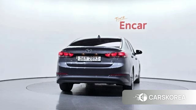 Hyundai Avante AD id 3899846 из Кореи 14