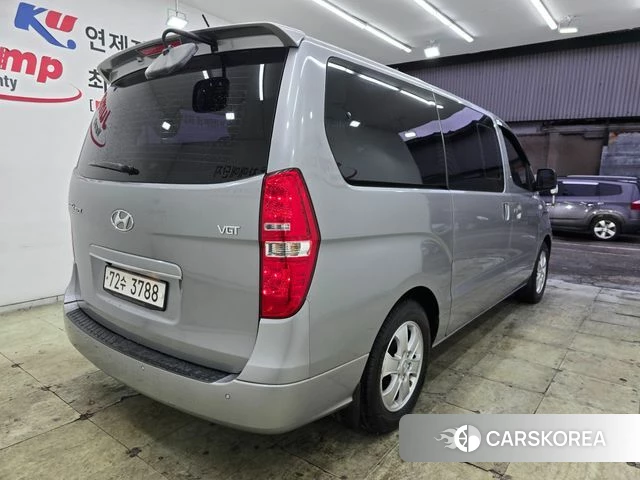 Hyundai The New Grand Starex id 4411348 из Кореи 9