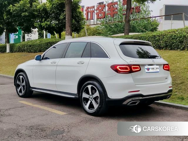Mercedes-Benz GLC 2022 Белый из Китая, фото 4