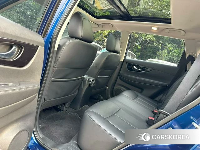 Nissan Qijun 2021 Синий из Китая, фото 4