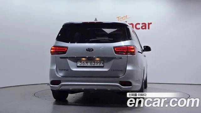 Kia The New Carnival id 2952172 из Кореи 14