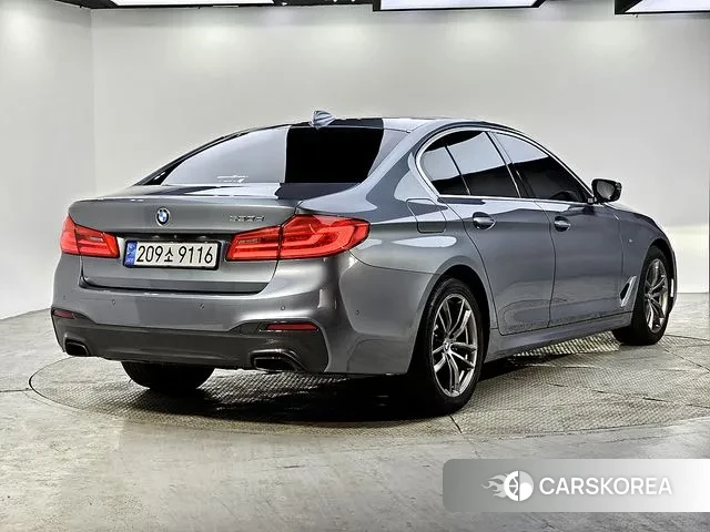 BMW 5 Series (G30) id 3709546 из Кореи 14