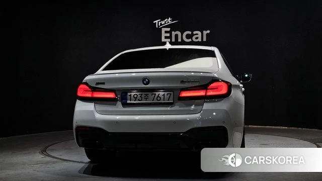 BMW 5 Series (G30) id 3807050 из Кореи 14