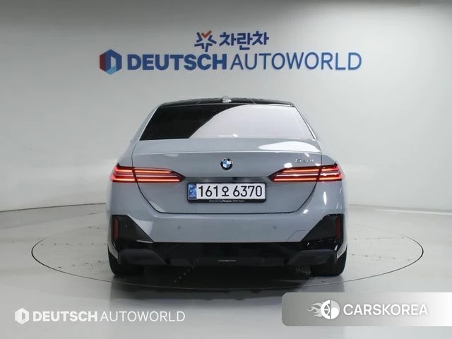 BMW 5 Series (G60) id 4248349 из Кореи 14