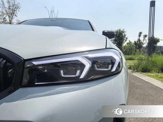 BMW 3 series 2025 Синий из Китая, фото 4