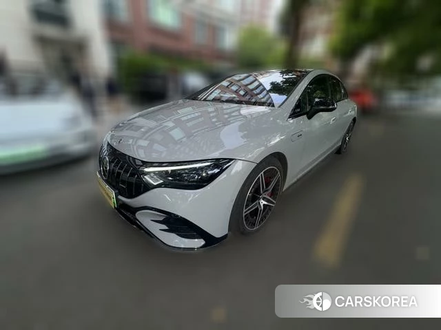 Mercedes-Benz EQE AMG 2024 Серебристо-серый из Китая, фото 4