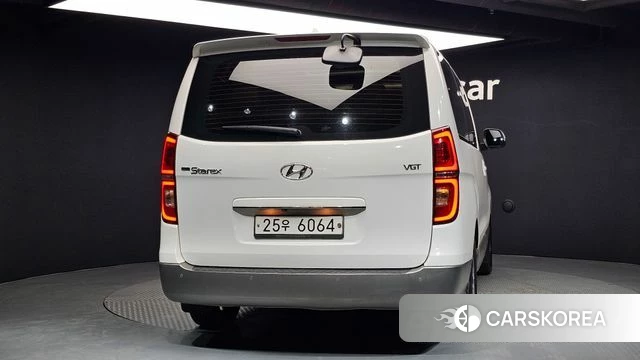 Hyundai The New Grand Starex id 3808273 из Кореи 14