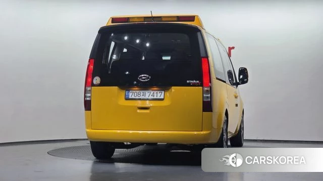 Hyundai Staria id 4329997 из Кореи 14