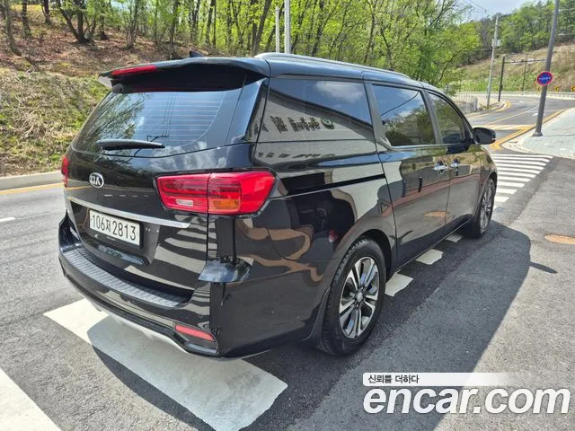 Kia The New Carnival id 2706780 из Кореи 14