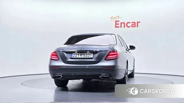 Mercedes-Benz E-Class W213 id 4345076 из Кореи 26
