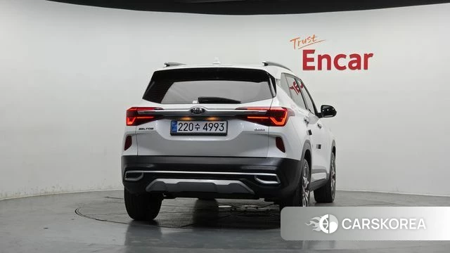 Kia Seltos id 4586102 из Кореи 14