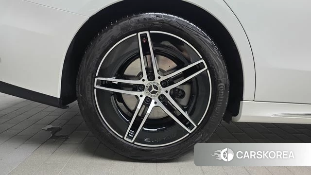 Mercedes-Benz E-Class W214 id 4739603 из Кореи 24