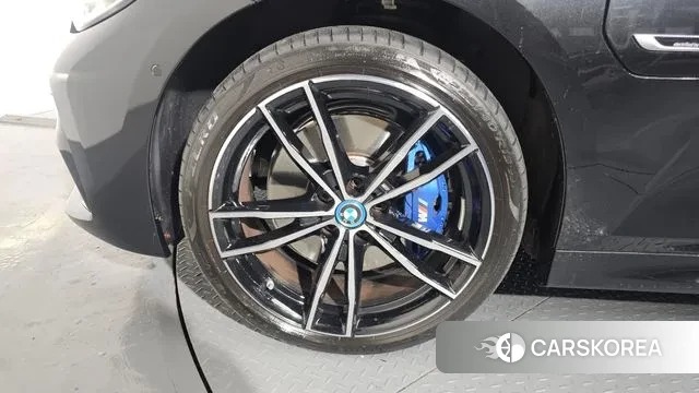 BMW 3 Series (G20) id 3572536 из Кореи 14