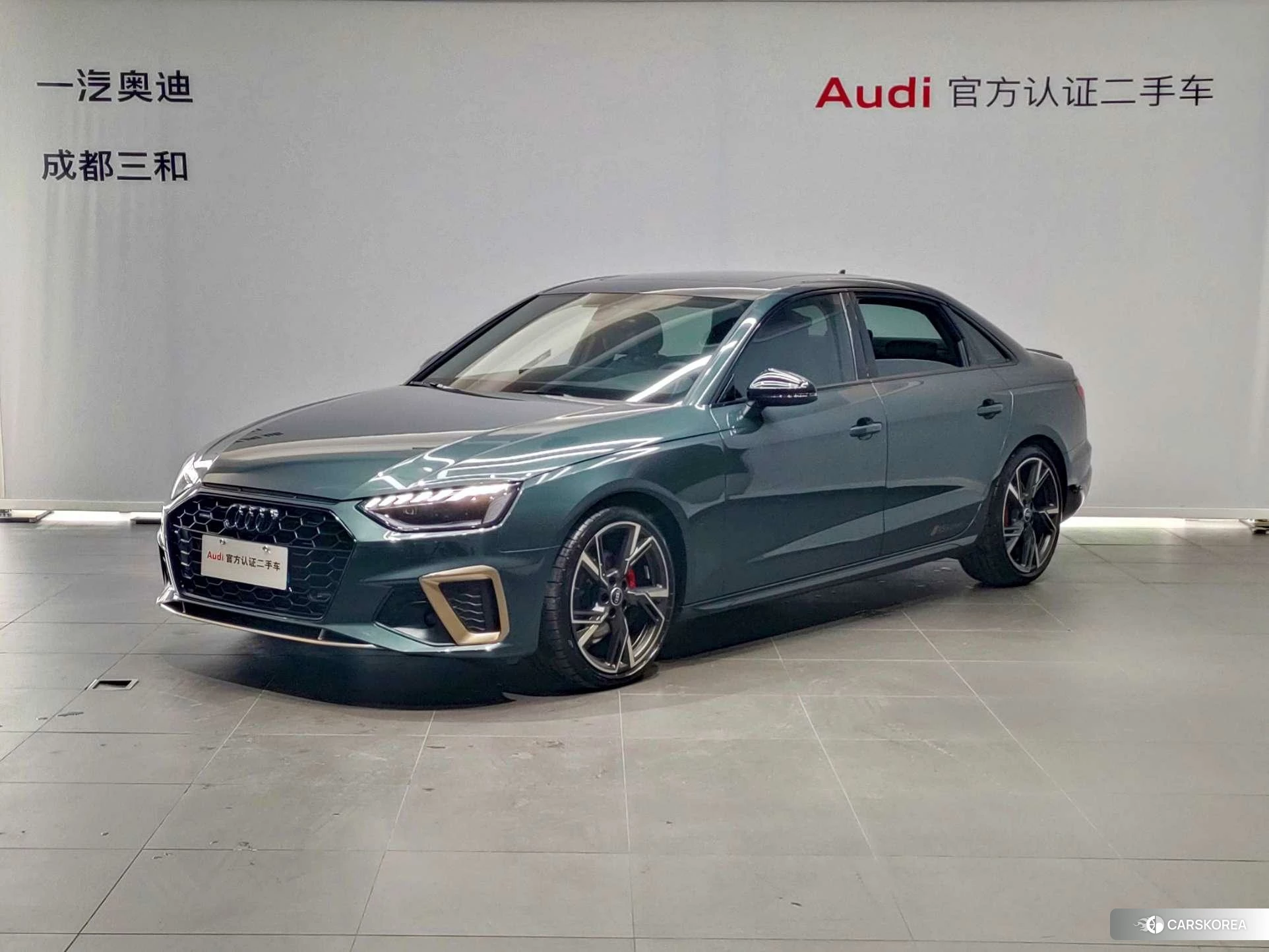 Audi A4L id 4455702 из Китая 20