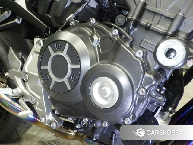 Engine photo
