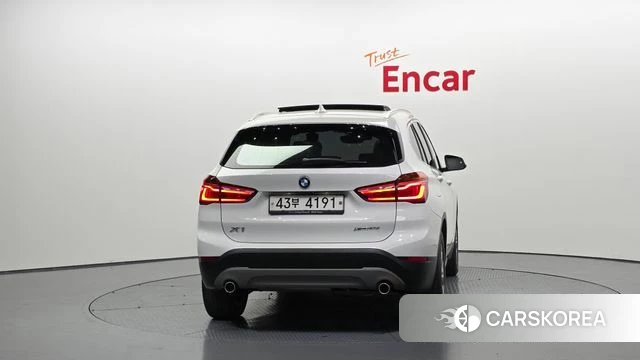 BMW X1 (F48) id 3861475 из Кореи 14