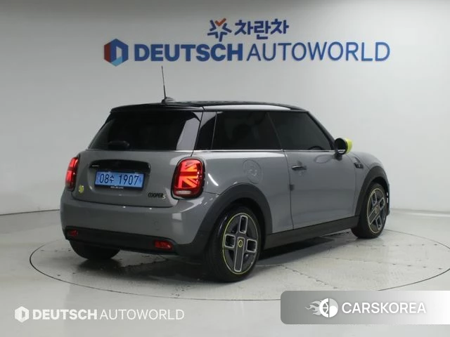 Mini Cooper Electric id 4835667 из Кореи 14
