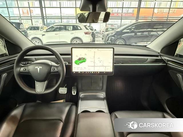Tesla Model Y 2022 Белый из Китая, фото 4