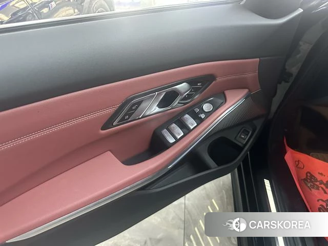 BMW 3 series 2025 Черный из Китая, фото 5