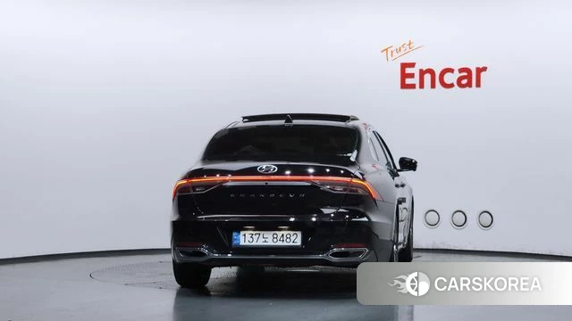 Hyundai The New Grandeur IG id 4740998 из Кореи 25