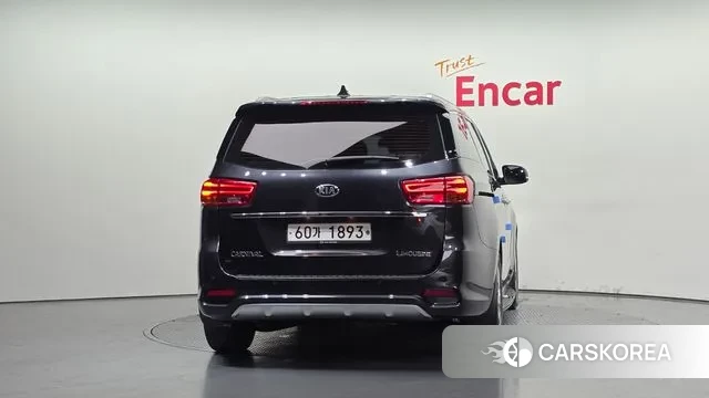 Kia The New Carnival id 3134387 из Кореи 14