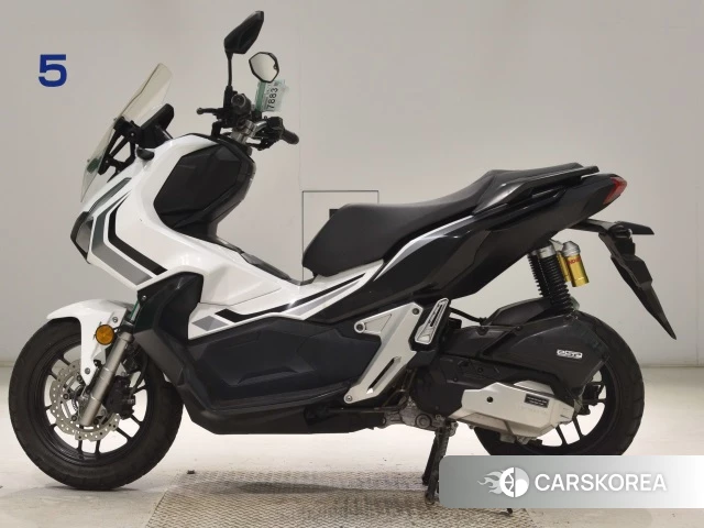 Проданный Honda ADV150 2019 из Японии, фото 3