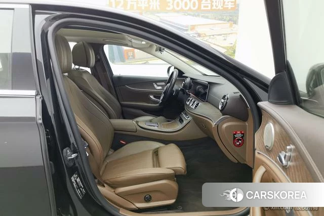 Mercedes-Benz E-class id 4335137 из Китая 18
